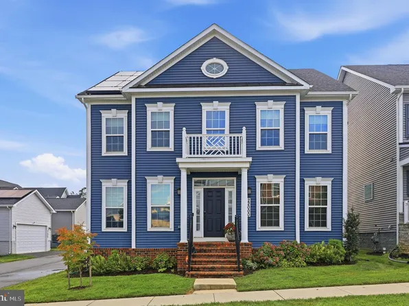 22000 Moorhen St, Clarksburg, MD 20871