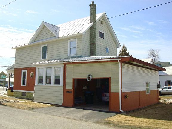 3rd image of 1516 Ford St