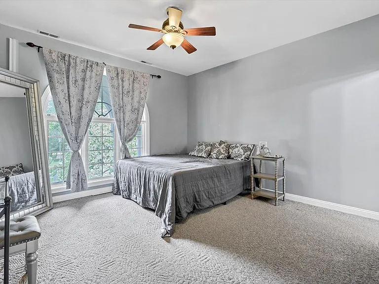 4206 Royal Fox Dr — Photo 34