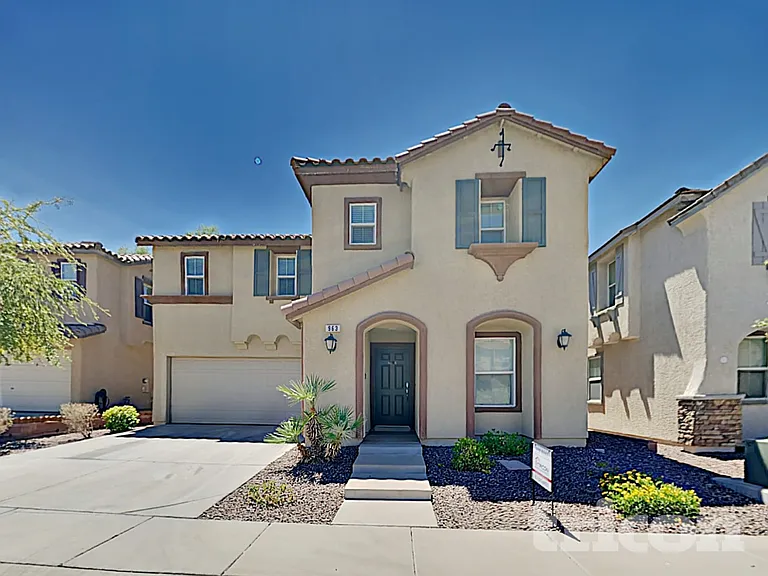 963 Eureka Dunes Ave — Photo 2
