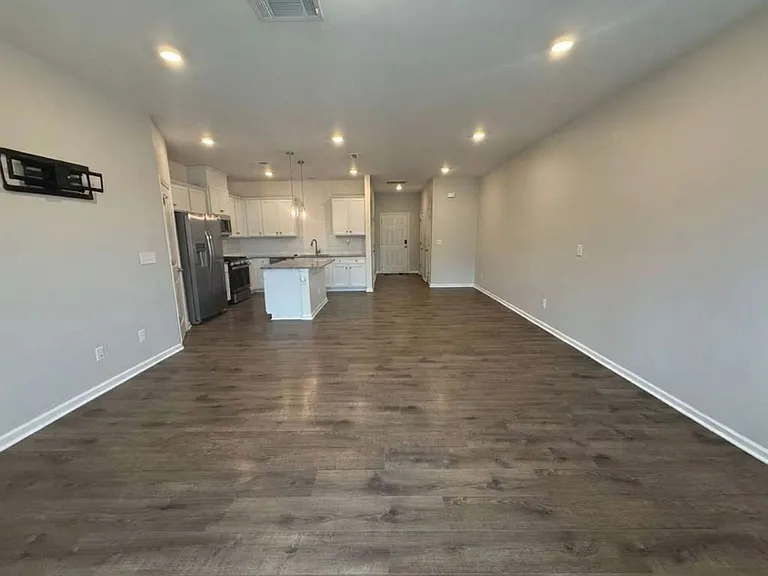 5215 Maynard Hill Dr — Photo 20