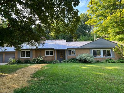 1220 Kra Nur Dr, Burton, MI, 48509
