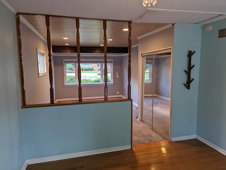 1629 Virginia St — Photo 10