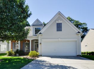 8527 Heron Glen Dr, Charlotte, NC 28269