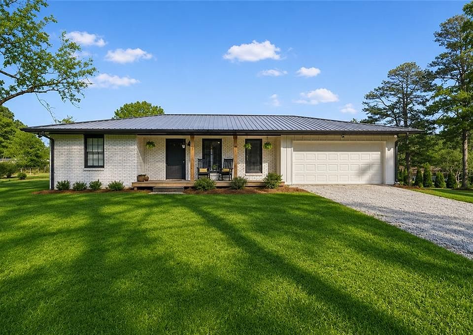 1st image of 4283 Hiram Lithia Springs Rd SW