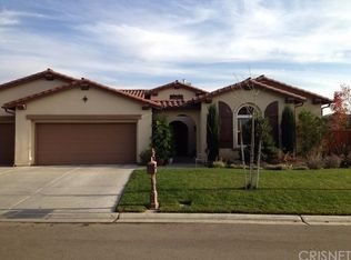4200 N Montego Ln, Clovis, CA 93619