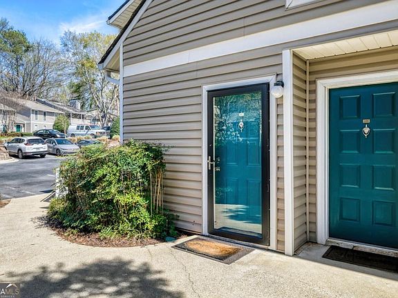 2nd image of 1107 Wynnes Ridge Cir SE