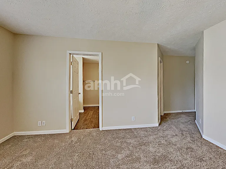 5507 Middlebury Dr — Photo 12