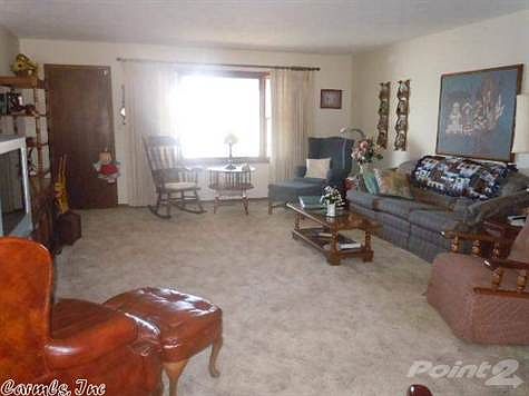 4th image of 1319 Pioneer Lake Dr