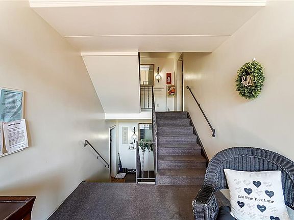 5th image of 1600 Pine Tree Ln APT 27