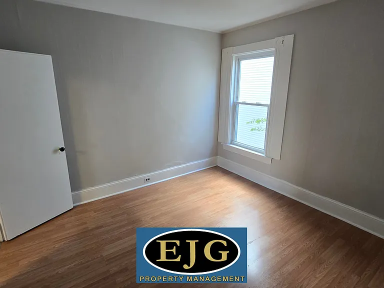 164 Union St #2 — Photo 17