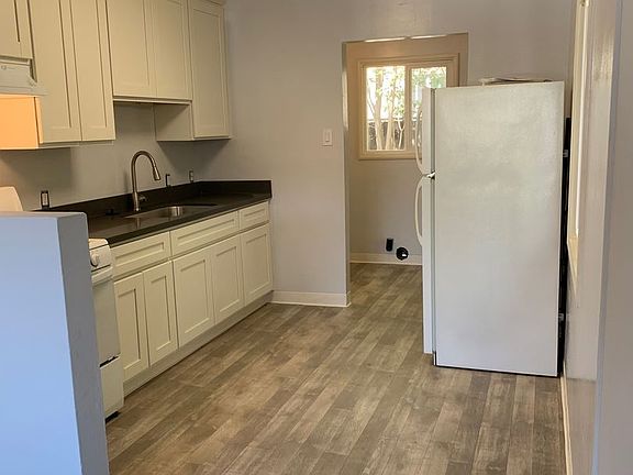 4th image of 3563 Somerset Ave