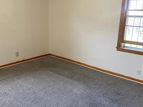 2nd image of 3024 12th Ave