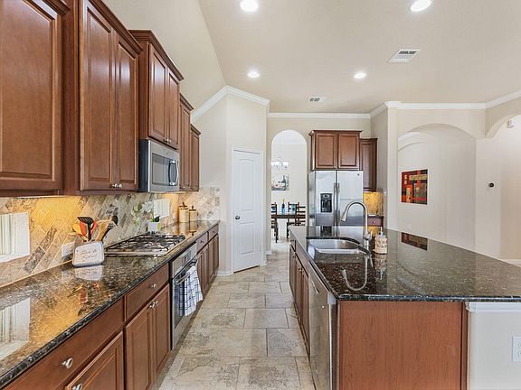 5th image of 2509 Dillon Pond Ln