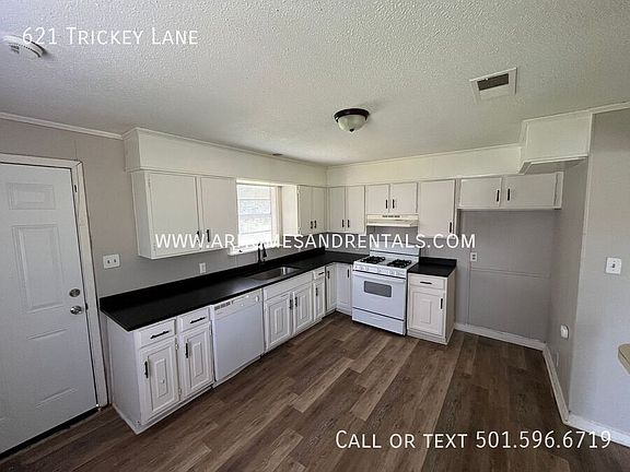 4th image of 621 W Trickey Ln