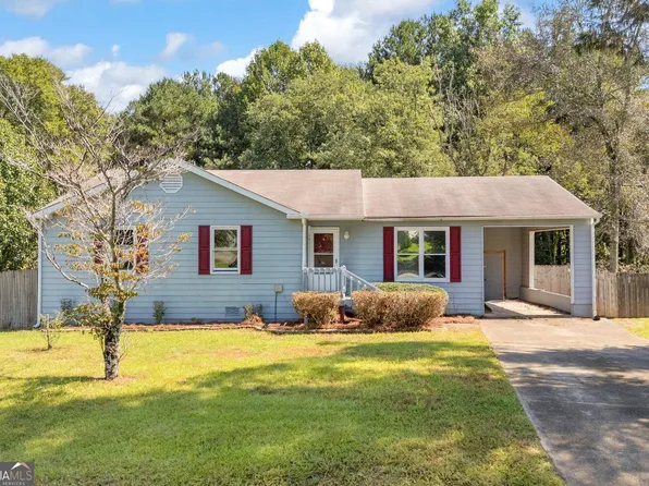 374 Meadow Trace Dr, Auburn, GA 30011