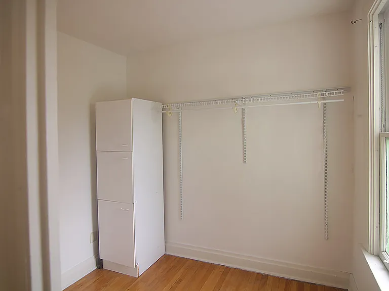 434 Biddle Ave #2 — Photo 9