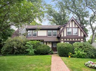 54 Greenacres Ave, Scarsdale, NY 10583