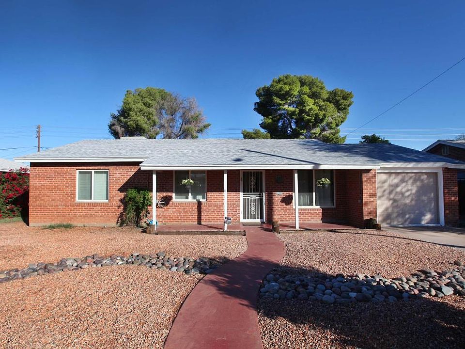 1st image of 2320 E Monterosa St