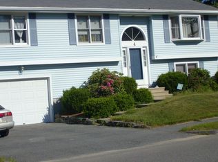 4 Arrowwood Dr, Shrewsbury, MA 01545