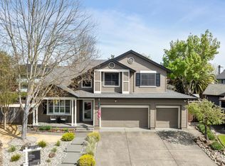 320 Dominic Ct, Windsor, CA 95492
