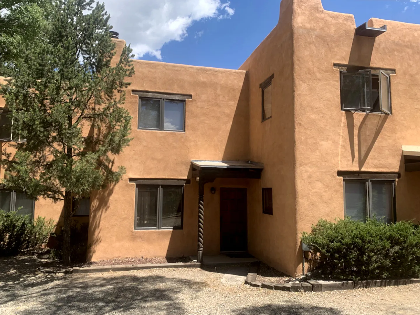 523B Camino De La Placita, Taos — Photo 2