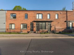 247 Chisholm Ave #3, Toronto, ON M4C 4V9