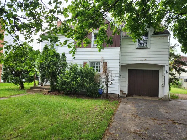 59 Ronald Dr, Rochester, NY 14616