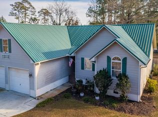 842 Mill Creek Road, Newport, NC 28570