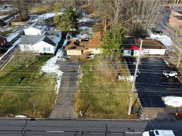 7114 W 130th St, Middleburg Heights, OH 44130
