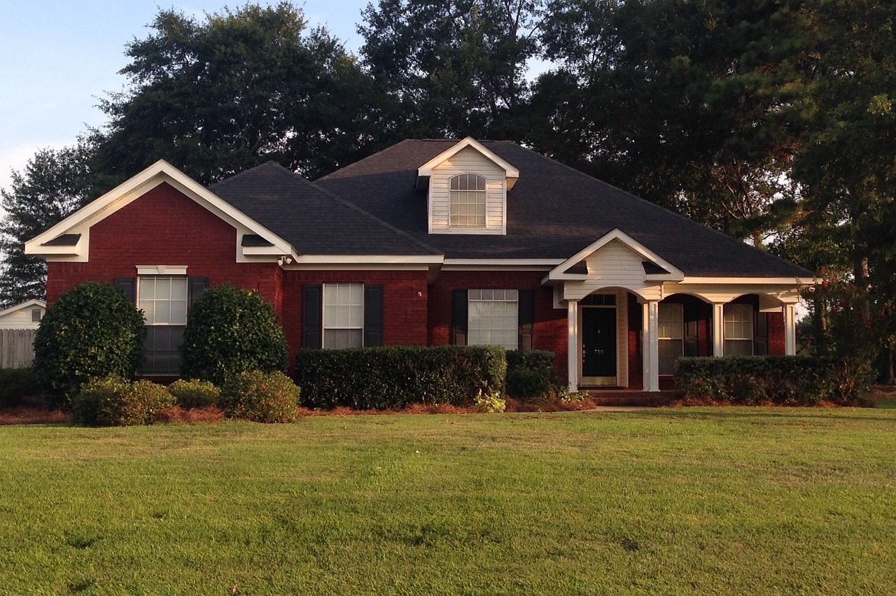 700 Holly Ln, Headland, AL 36345 Zillow