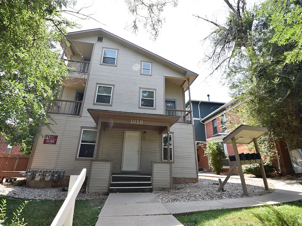 1018 Marine St #3