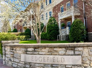 800 Woodland St APT 304, Nashville, TN 37206