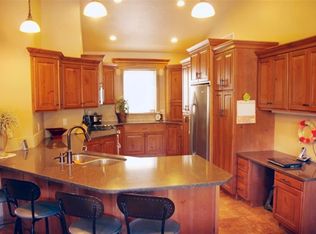 215 W Putnam Mountain Loop, Inkom, ID 83245