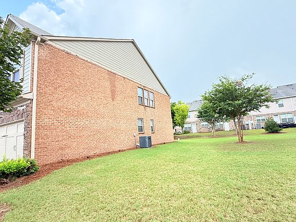 5th image of 2333 Chancery Mill Ln