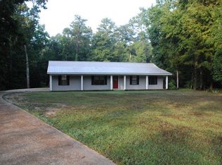 198 Blasingame Dr, Columbus, MS 39702