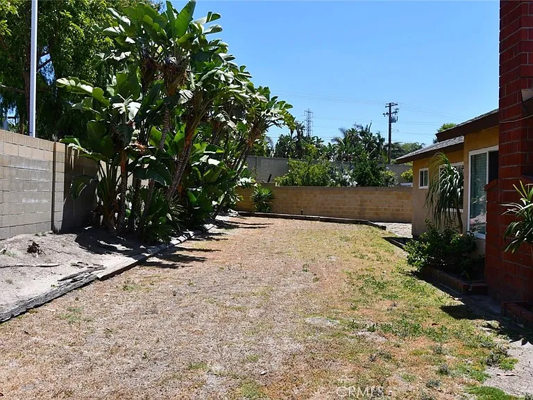 2169 N Mori Ln — Photo 36