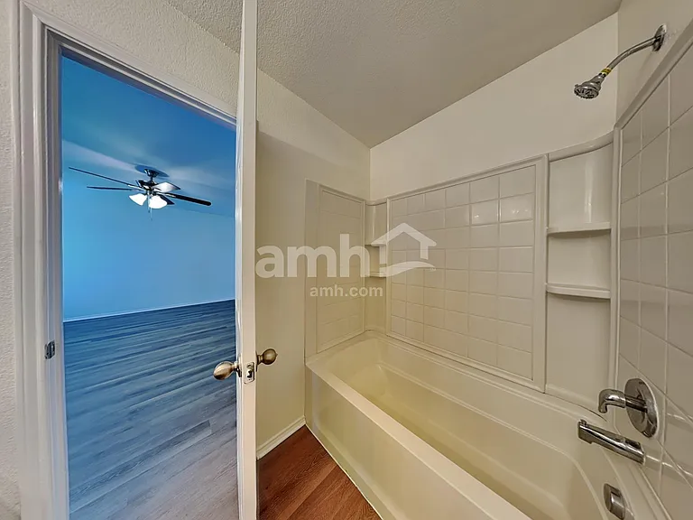 506 Azalea Dr — Photo 13