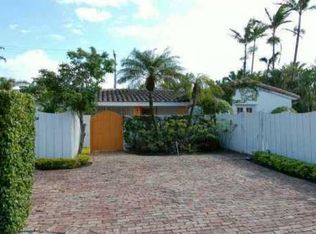 401 Woodcrest Rd, Key Biscayne, FL 33149