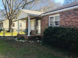 28 Traxler Ave, Williamston, SC 29697
