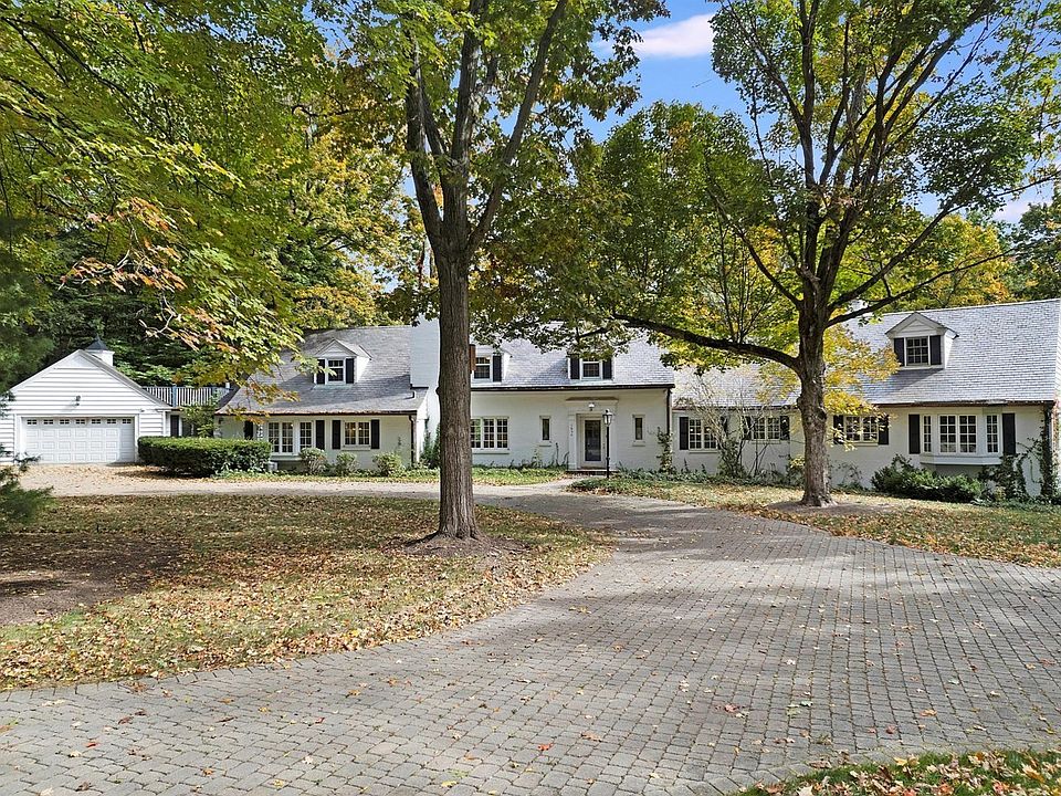 1st image of 1850 N Mulford Rd