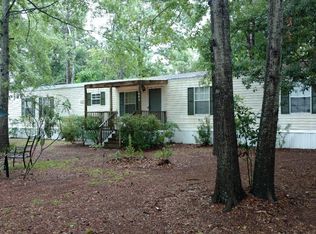 144 Canal St, Bonneau, SC 29431