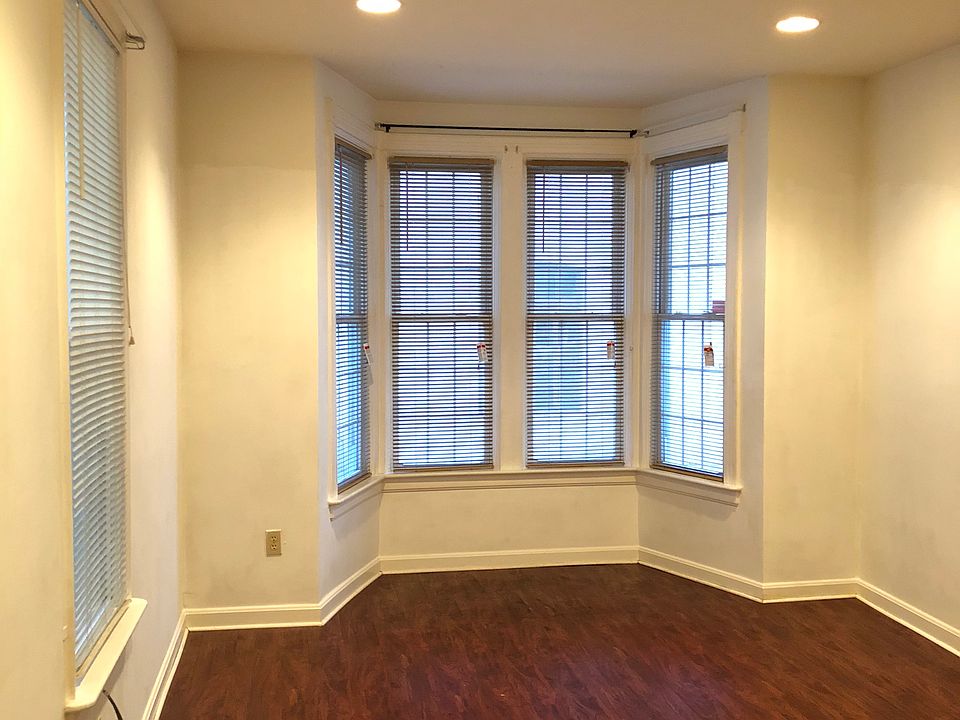 1st image of 251 Summit Ave #0