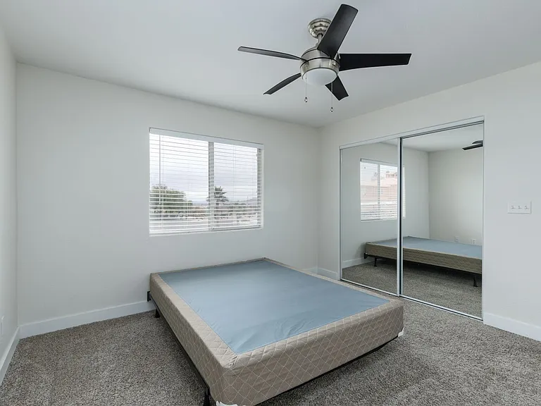 520 Turtleback Rd #B — Photo 12