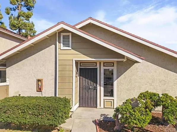 6820 Quebec Ct Unit 2, San Diego, CA 92139