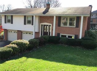 418 Sheffield Dr, Greensburg, PA 15601