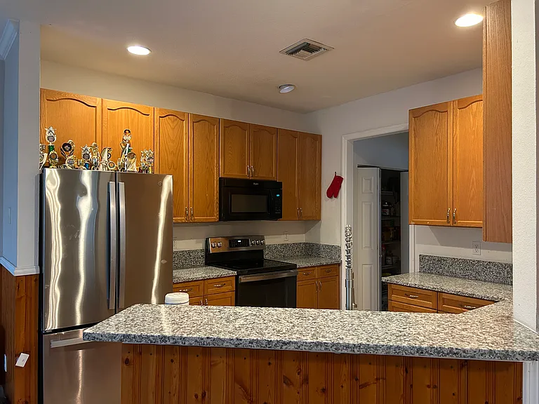 2549 Twain Dr — Photo 26