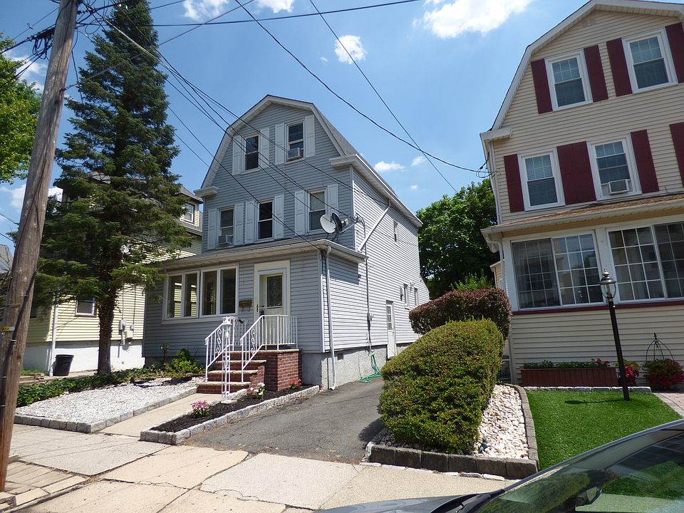 1st image of 32 A Woodland Ave