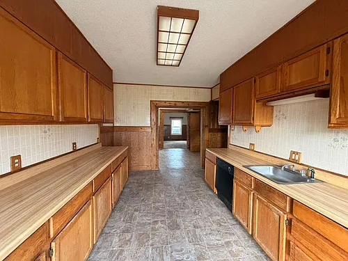 132 Elgin Ave #1 Photo 1