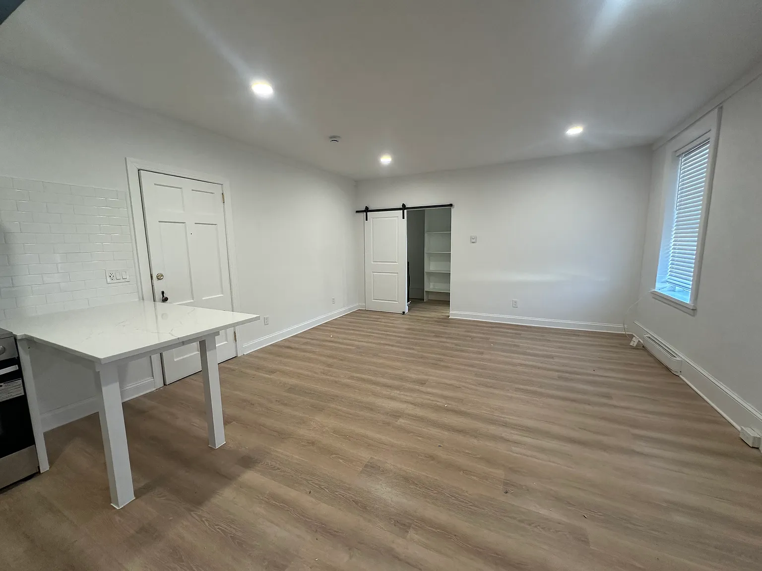 2 Maryland Avenue — Photo 3